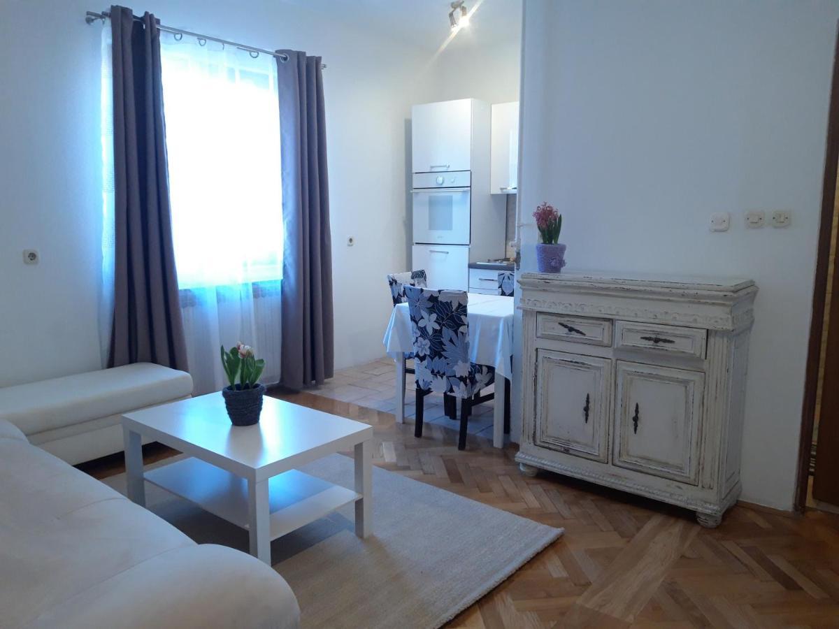 Apartman Zuki Zagreb Extérieur photo