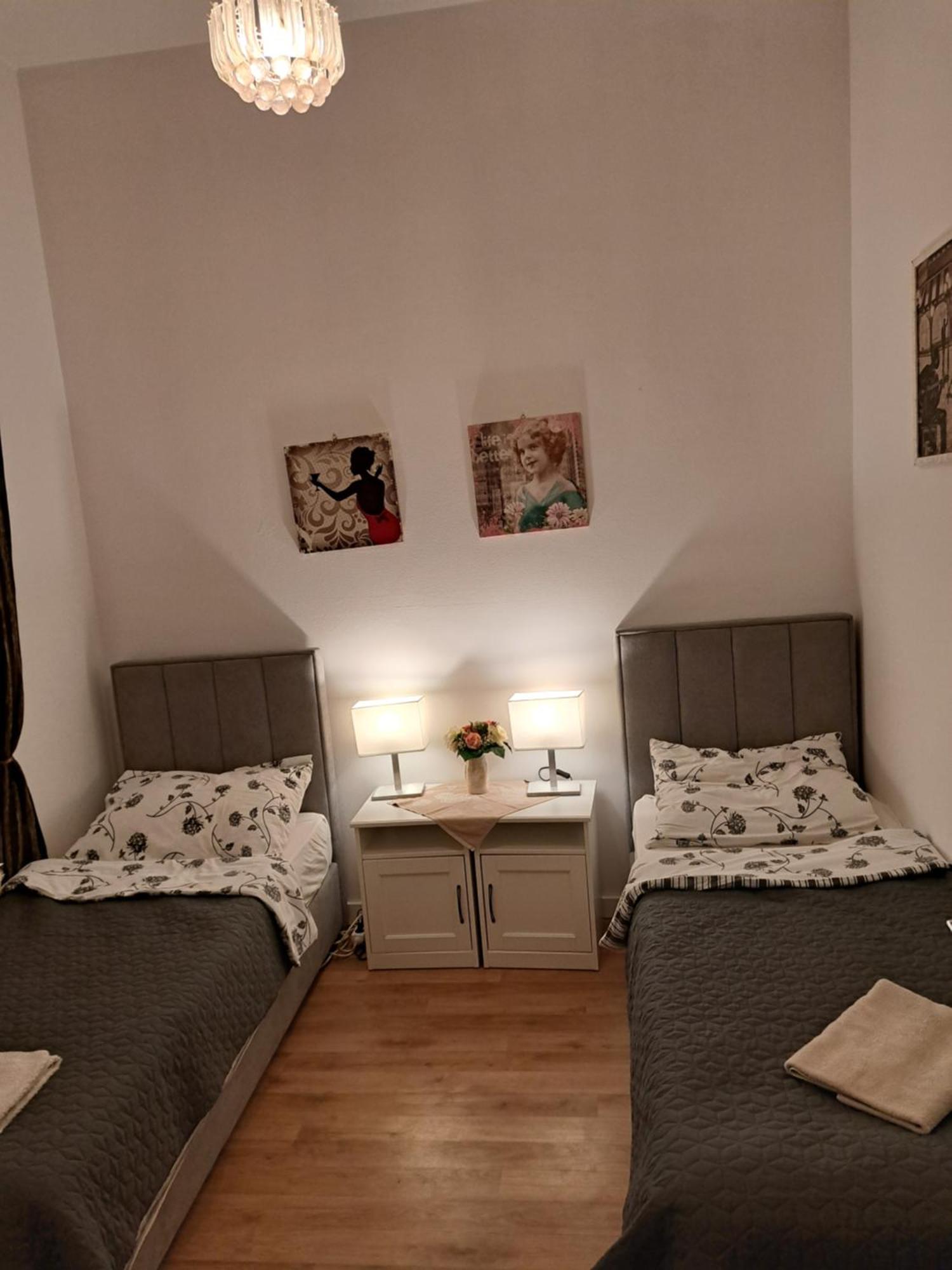 Apartman Zuki Zagreb Extérieur photo