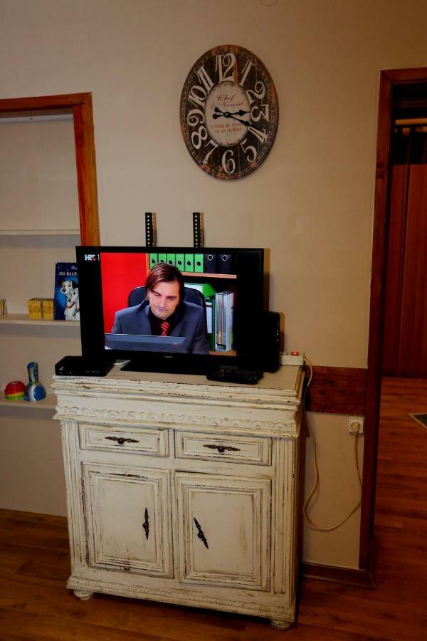 Apartman Zuki Zagreb Extérieur photo